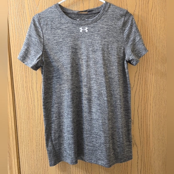 Under Armour Tops - NWOT Under Armour Heathered Black/Grey Tee sz S